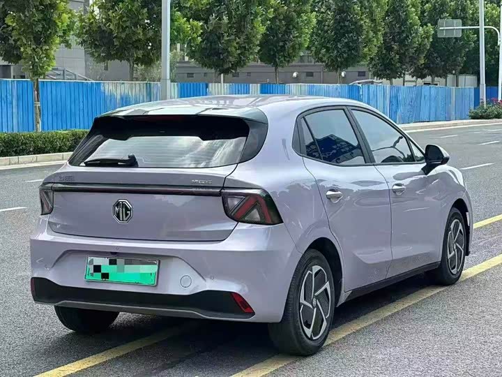 MG Motor 4 EV, 2025 — фото 6 из 9